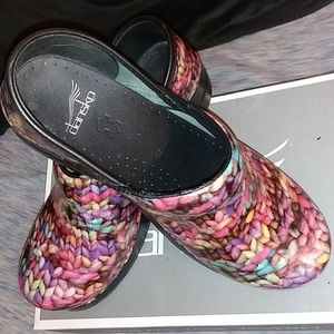 Dansko Professional women's size 37 or 6/6.5
